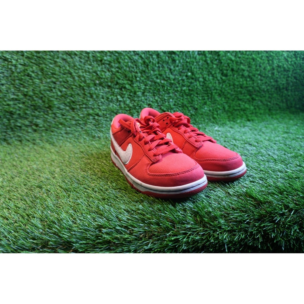 Nike Dunk Low Valentines Day 2024 Red Corduroy Heart Sneakers (6.5 Youth) - Picture 4 of 10